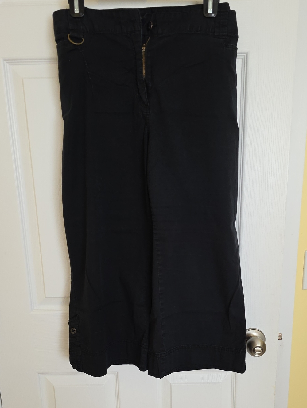 Womens Black Wide Leg Cargo Crop Pants